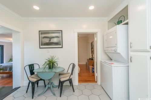 5335 El Camile Ave, Oakland CA  exterior