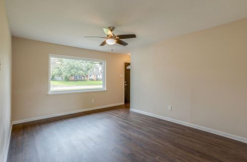 705 Kindred Ln, Richardson TX  75080-3112 exterior
