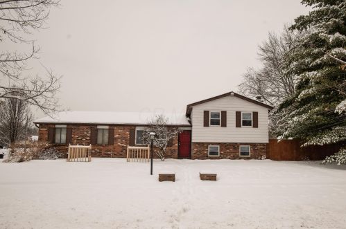 2550 Hardy Parkway St, Darbydale, OH 43123-1533