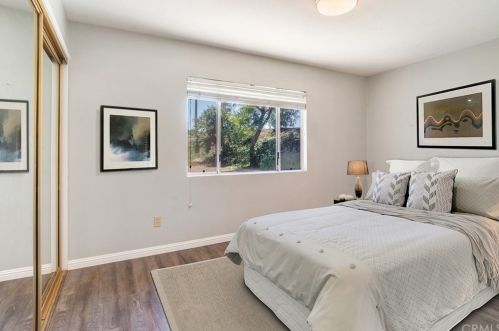 856 Sunset Dr, Redlands CA  92373-6938 exterior