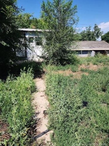 3801 Logan St, Englewood CO 80113-6845 exterior