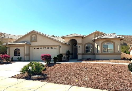 2916 Ladera Dr, Bullhead City, AZ 86429-5854