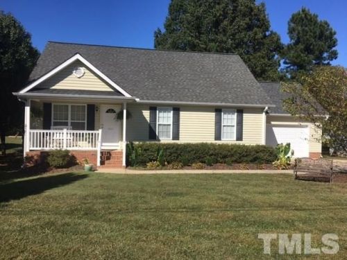 809 Hillcrest Dr, Gibsonville, NC 27249-2914