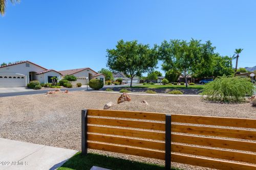 8112 10 Pl, Phoenix AZ 85014-1253 exterior