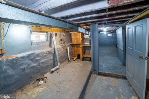 98 State St, Camden NJ  08102-2109 exterior