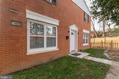 14688 Pinon Ct, Woodbridge VA  22191-3130 exterior