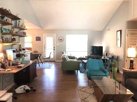 8213 Briarwood Ln, Austin TX  78757-7642 exterior