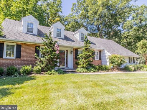 2530 Blackwood Rd, Wilmington, DE 19810-3638
