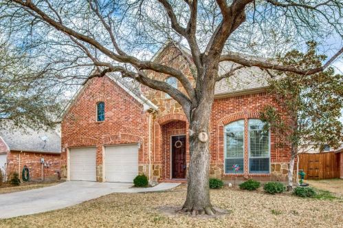 2609 Pine Trail Dr, Oak Point, TX 75068-6857