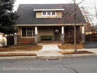 664 Hillwood Ct, Bend OR  97702-2590 exterior