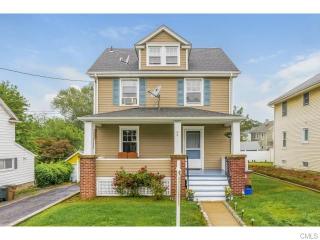 49 Forest Lawn Ave, Stamford, CT 06905-4307