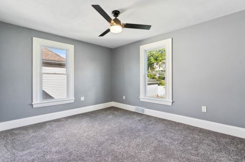 153 Smith St, Canonsburg PA  15317-1737 exterior