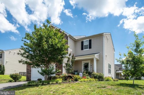 79 Charter Gate Dr, Fredericksburg, VA 22406-8206