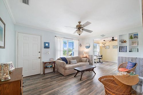13619 57th Pl, West Palm Beach, FL 33411-8336