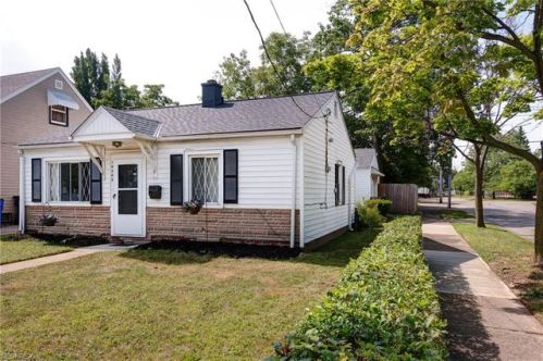 19302 Mohican Ave, Cleveland, OH 44119-2864