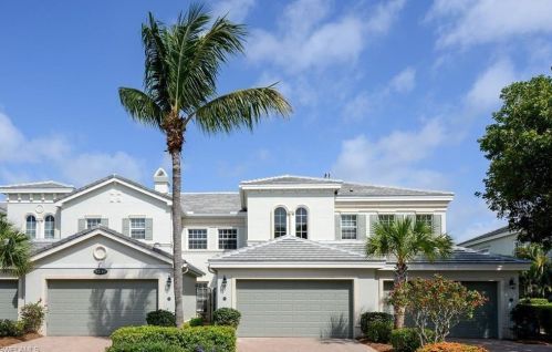 9239 Tesoro Ln, Naples, FL 34114-9507