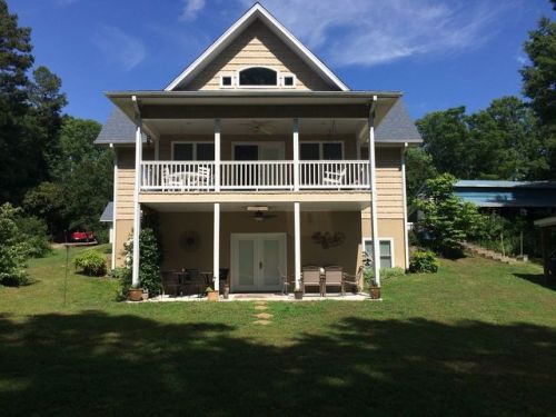 1559 White Farm Ln, Soul City, NC 27553-9664