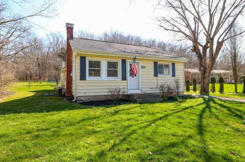 28222 Chappelow Hill Rd, West Harrison, IN 47060-9556