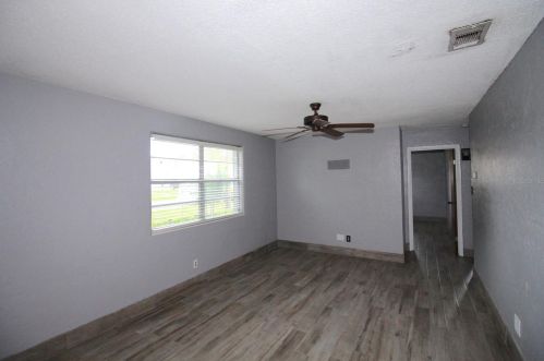 1806 James St, Daytona Beach, FL 32119-2043