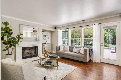 7577 Trotter Way, Pleasanton CA  94566-3121 exterior