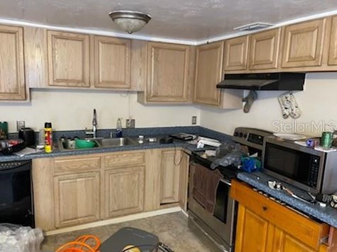 6695 50th Ave, Saint Petersburg, FL 33709-2801