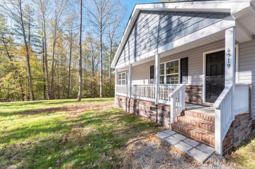 1375 Tennessee Cir, Sanford NC  27332-8312 exterior