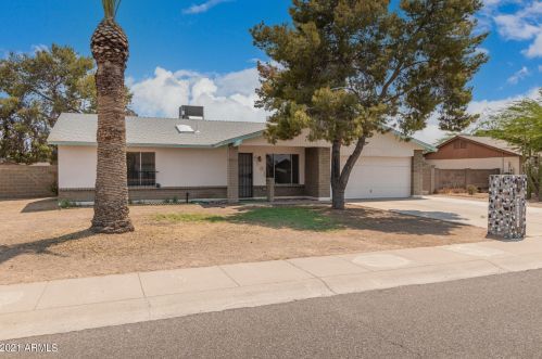 4801 Corrine Dr, Glendale, AZ 85304-2054
