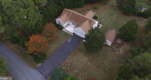7004 Millcreek Cir, Laurel, DE 19956-3216
