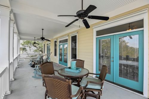 3540 Henrietta Hartford Rd, Mount Pleasant SC  29466-7003 exterior