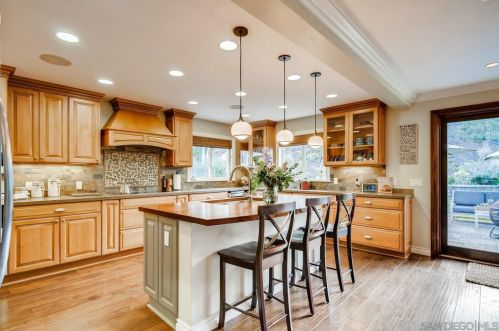 9734 Caminito Mojado, San Diego CA 92131-2107 exterior