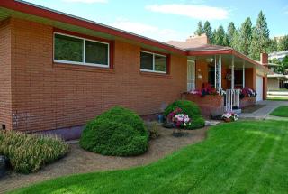 7027 F St, Spokane, WA 99208-4670