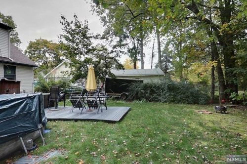 16 Beaver Ave, West Milford NJ  07480-2305 exterior