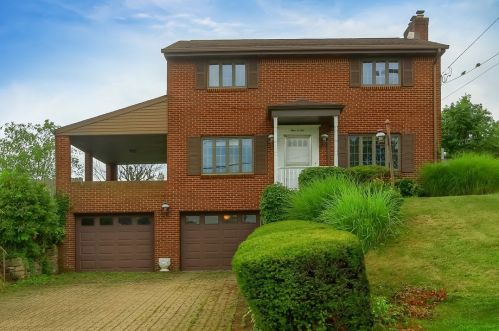 106 Hershey Dr, Mckeesport, PA 15132-7421