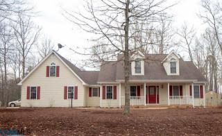 1 Evergreen Ln, Bybee, VA 22963-3047