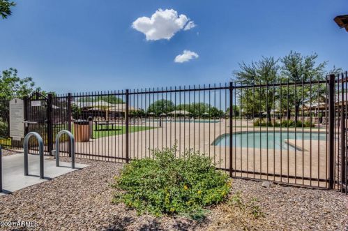 3638 Flamingo Way, Gilbert AZ 85297-5250 exterior