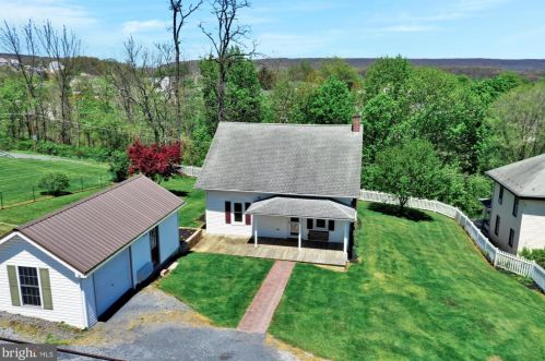 25 Mill St, Lincoln Colliery, PA 17963-1416