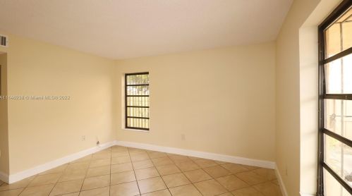 1395 41st St, Hialeah, FL 33012-5911