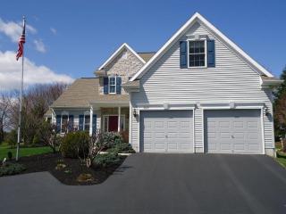 529 Waterside Cir, Lebanon, PA 17042-9488