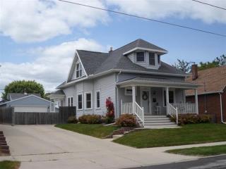 1226 19 St, Manitowoc WI  54220-5639 exterior