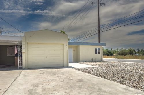 306 7th St, San Jacinto CA  92583-4710 exterior