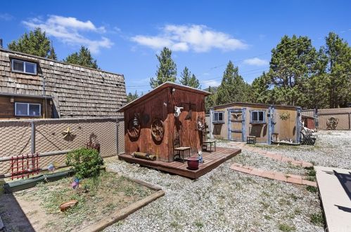 1037 Mountain View Blvd, Big Bear City CA  92314 exterior