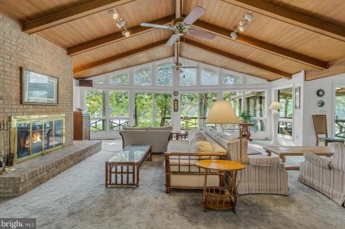 26 Mount Holly Ct, Montross VA  22520-4110 exterior