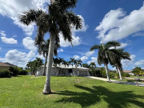 1510 43rd Ter, Cape Coral, FL 33904-7362