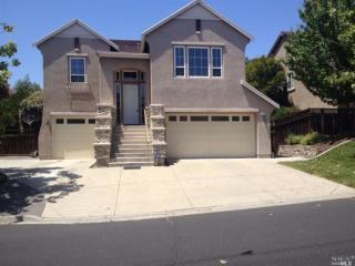 2755 Overlook Dr, Vallejo, CA 94591-3824
