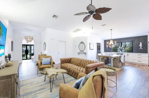 999 Valley Dr, Bonita Springs FL  34134-7438 exterior