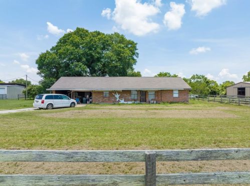 34130 Haley Rd, Waller, TX 77484-4904