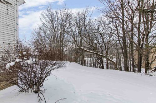71 Main St, Columbia, NH 03590-4005