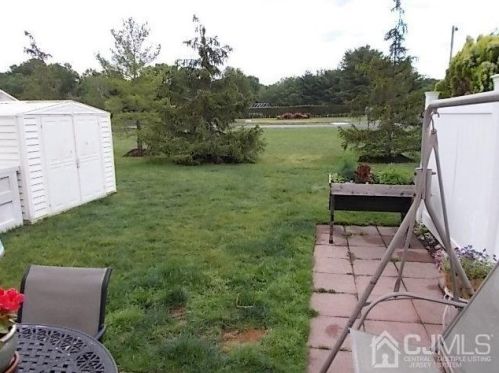 26 Front Ct, Old Bridge NJ  08857-1942 exterior