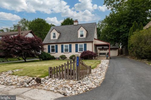 114 Circular Ave, Paoli, PA 19301-1414