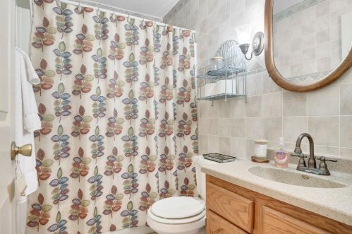 2153 Marshall Dr, Valpo IN  46385-5429 exterior